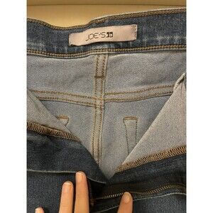 Joe's Jeans The Blake High Rise Wide Leg Blue Denim Size 34 Stylish Cropped Fray